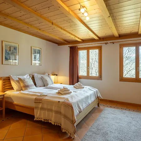Studen Chalet *